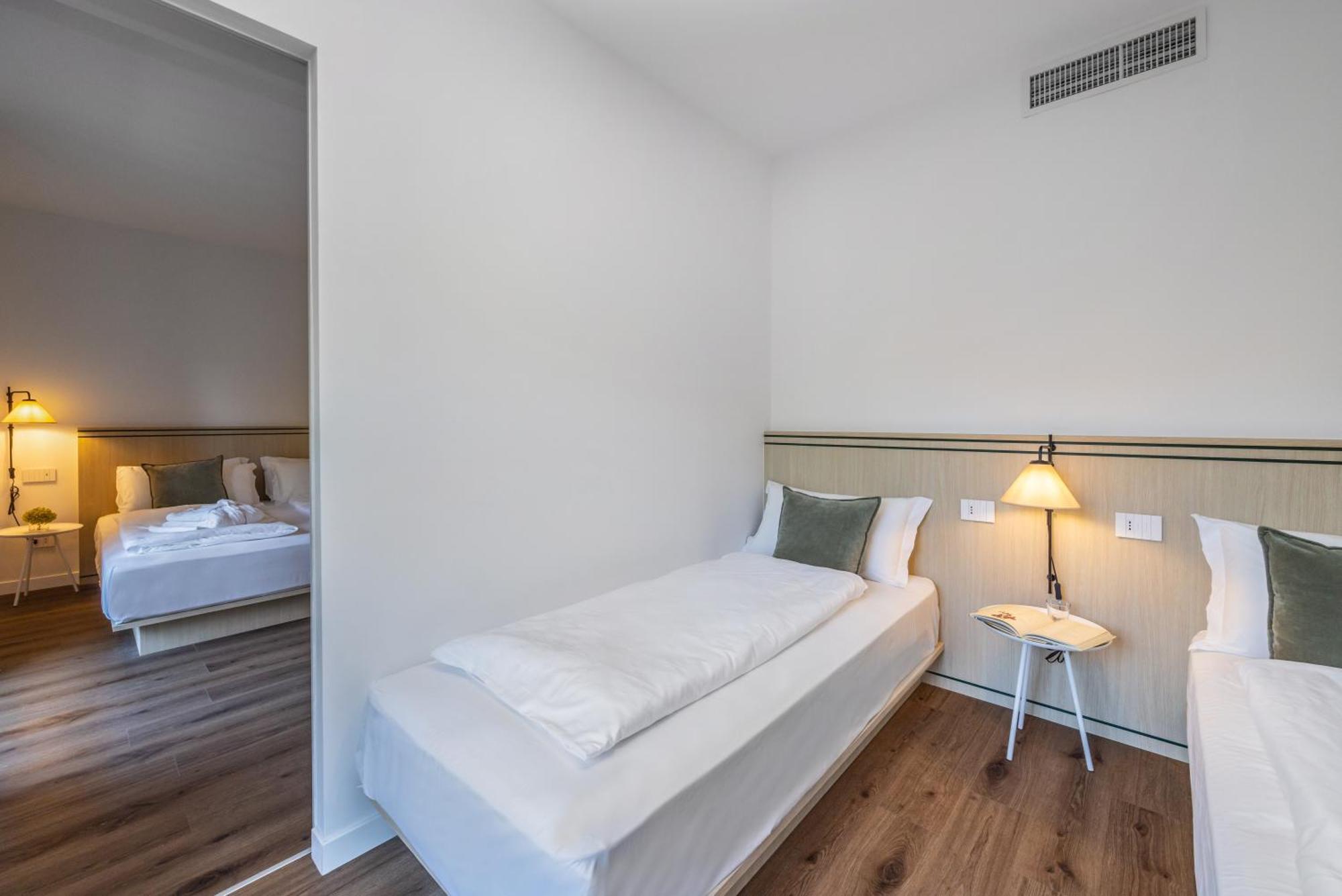 Hotel Al Sorriso Greenpark & Wellness Levico Terme Room photo